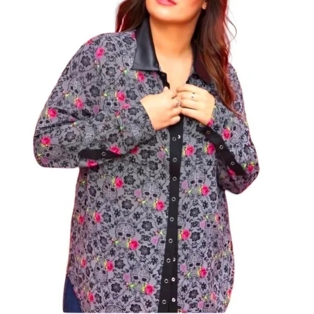 Torrid NWT Betsy Johnson Madison Shirt Blouse